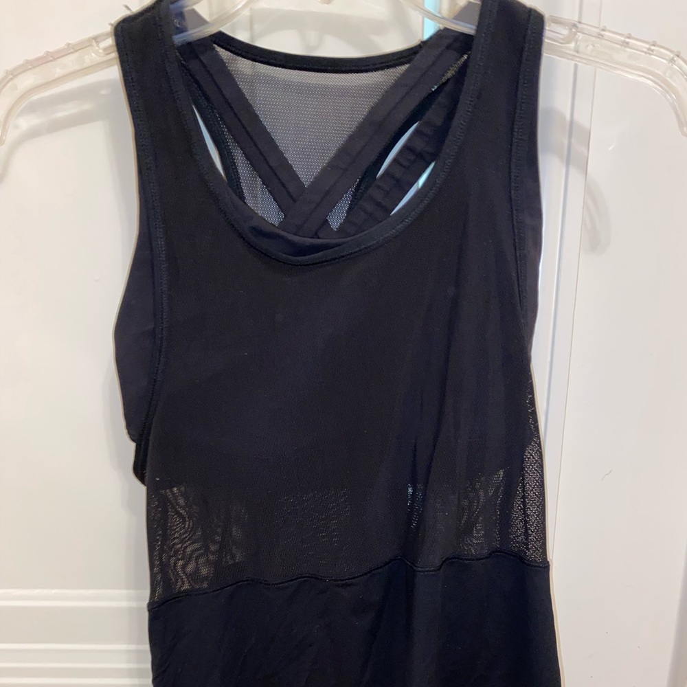 lululemon mesh top with built in sports bra